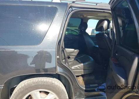 2010 Chevrolet Tahoe Ltz from USA, damaged, VIN 1GNUCCE0XAR223105